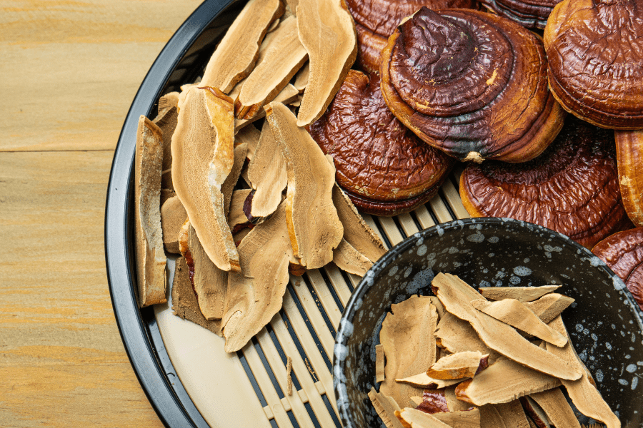 Tra-Nam-Linh-Chi-Goldzherbs